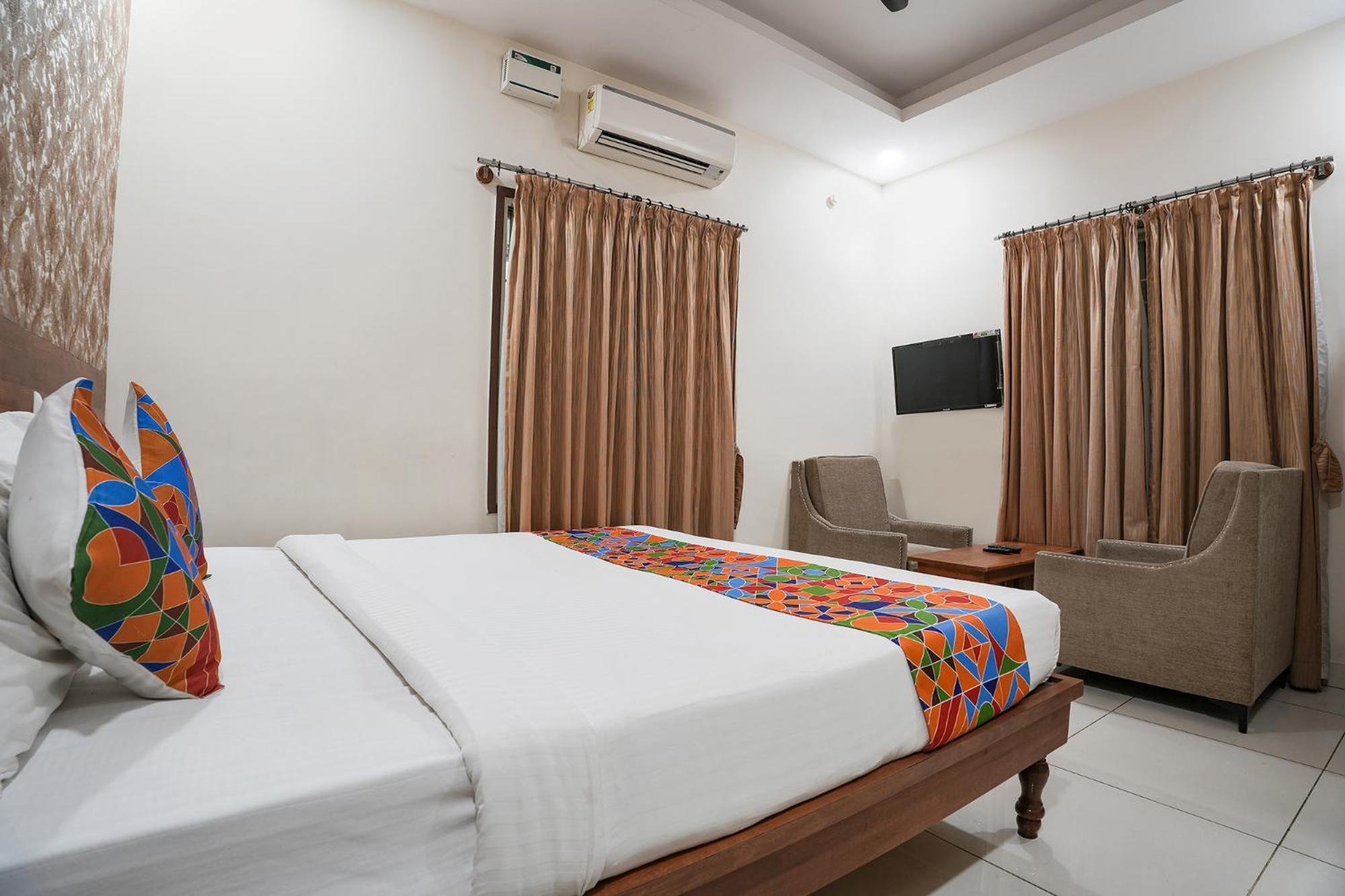 Fabhotel Champion Grand - Nr Fortis Hospital, Nagarbhavi Jālahalli Dış mekan fotoğraf